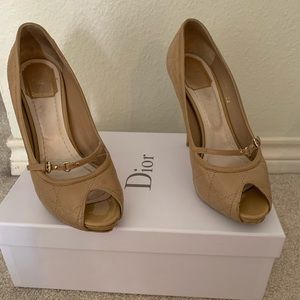 Dior pumps, Size 38, Nude